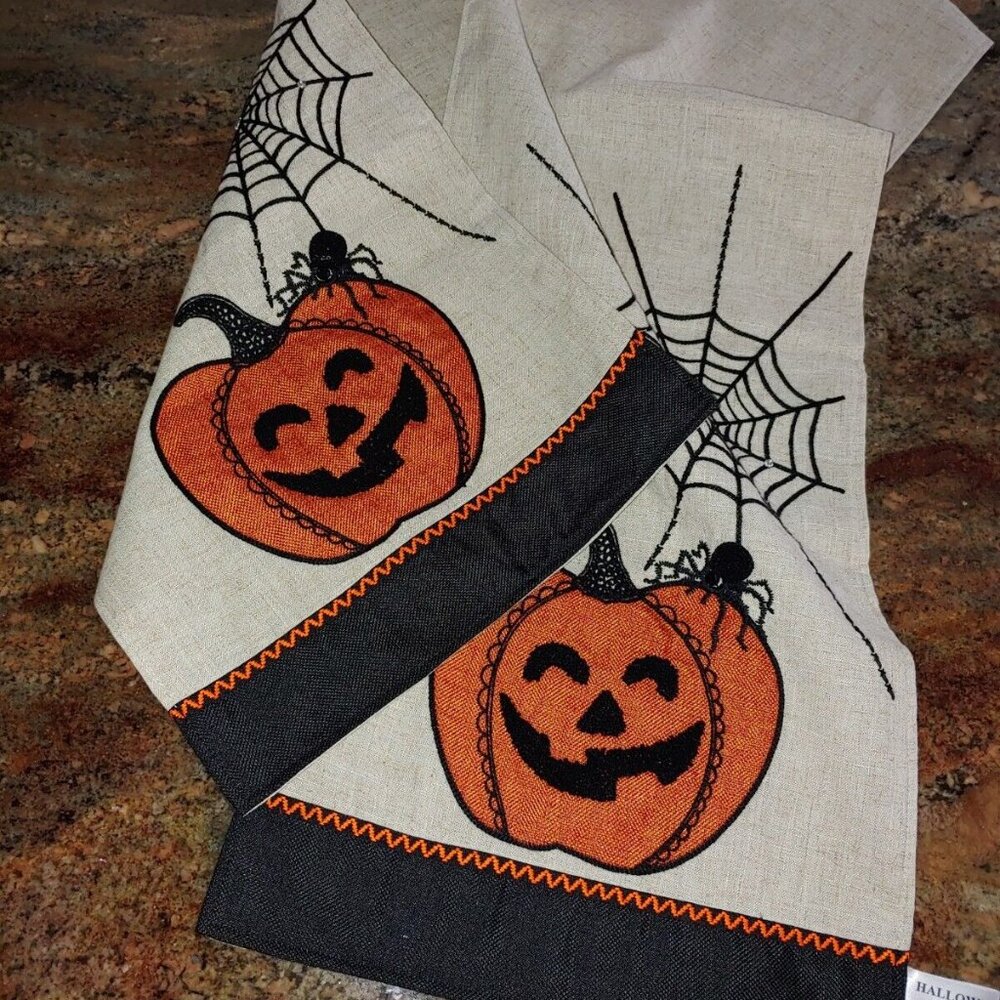 Hallow's Eve Linen Blend Halloween Spider Pumpkin Jewelled Table Runner 72x14"